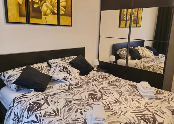 La Dolce Vita Apartment In Rome
